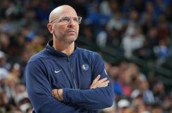 爱游戏官网-关于森林狼主教练展开新阵容调整，欲走出低谷的信息