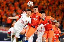 爱游戏官网网页版入口-包含山东泰山阵容整合，轻松战胜江苏苏宁，加强冲劲的词条