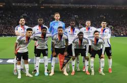 爱游戏体育网站-里昂队在近期比赛中遭遇挑战(里昂队在近期比赛中遭遇挑战视频)