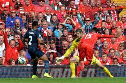 爱游戏app-佛罗伦萨新援表现抢眼，助球队取得胜利(佛罗伦萨新援表现抢眼,助球队取得胜利了吗)