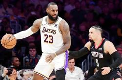 爱游戏官网入口-湖人逆转灰熊，詹姆斯独得27分的简单介绍