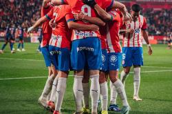 爱游戏网页版-塞维利亚主场大胜，稳固前四位置的简单介绍