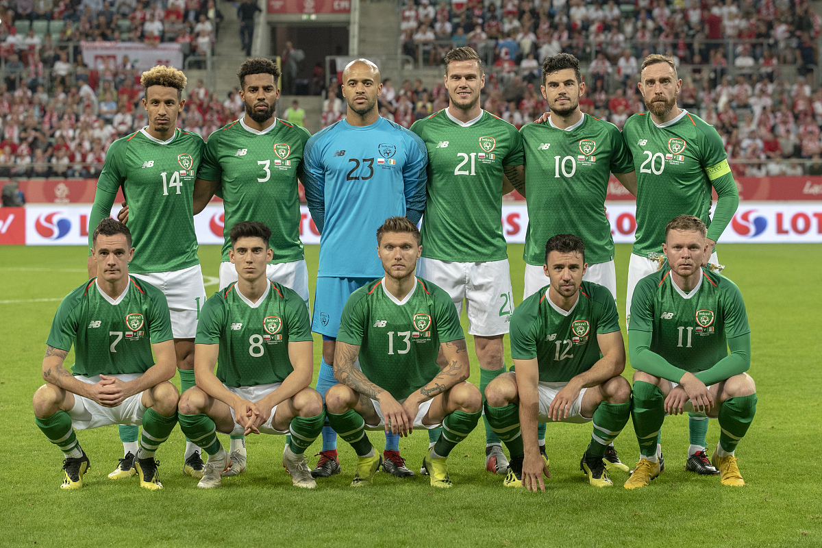 关于波兰vs英国:巨星对决燃爆全场的信息 关于波兰vs英国:巨星对决燃爆全场的信息