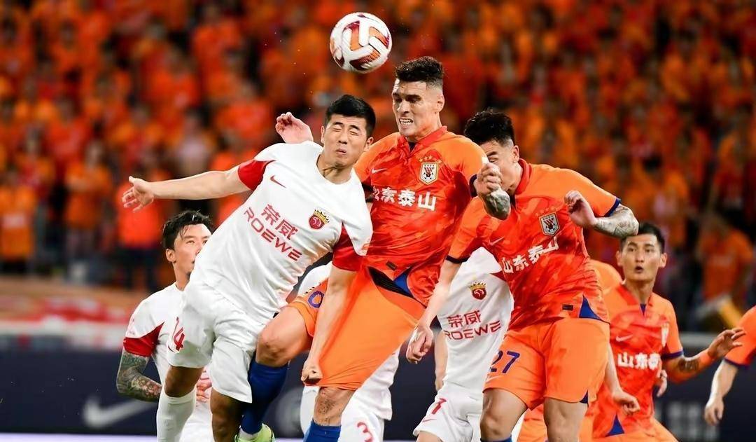 包含山东泰山阵容整合,轻松战胜江苏苏宁,加强冲劲的词条 包含山东泰山阵容整合,轻松战胜江苏苏宁,加强冲劲的词条