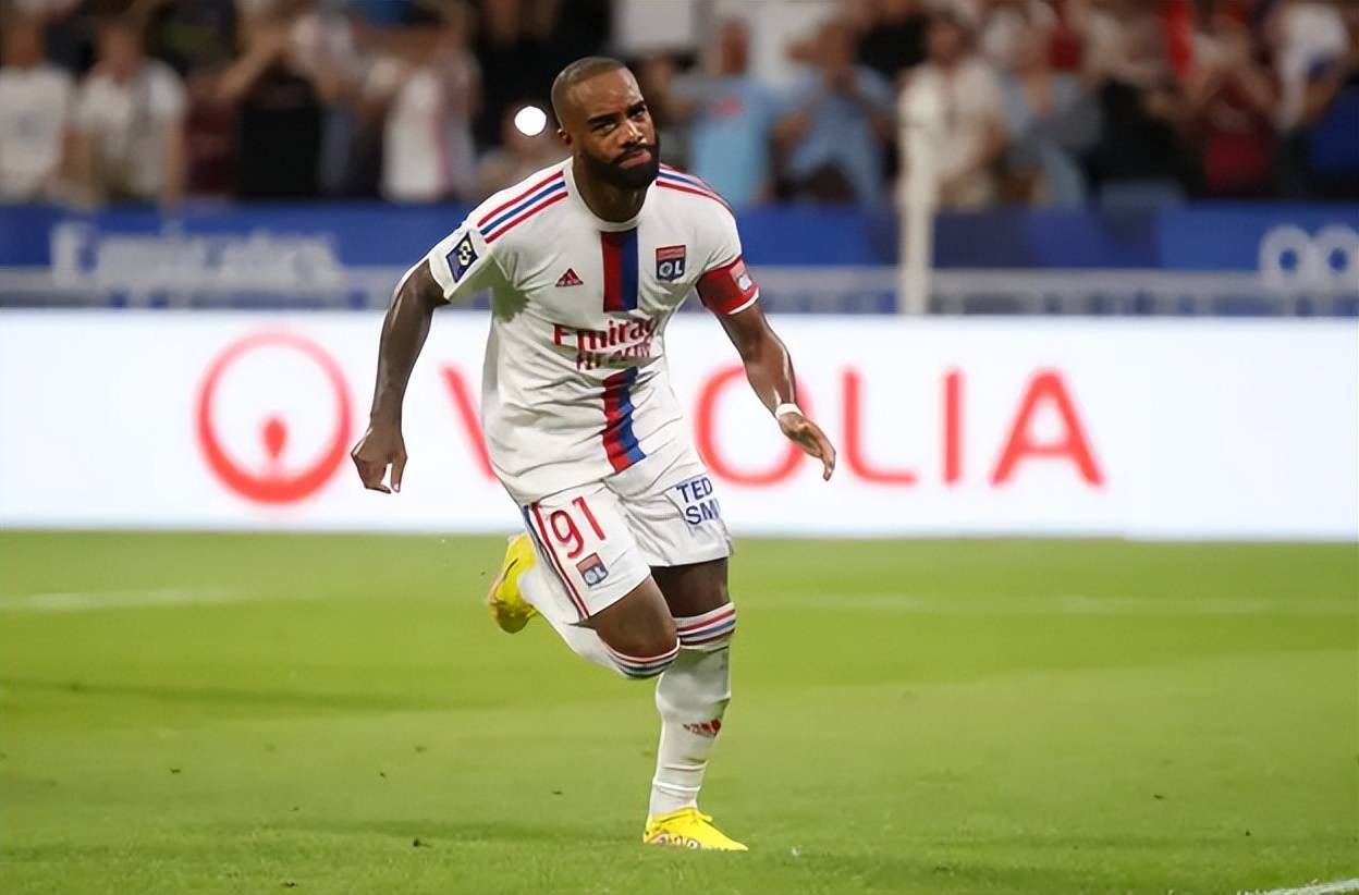 里昂队在近期比赛中遭遇挑战(里昂队在近期比赛中遭遇挑战视频) 里昂队在近期比赛中遭遇挑战(里昂队在近期比赛中遭遇挑战视频)