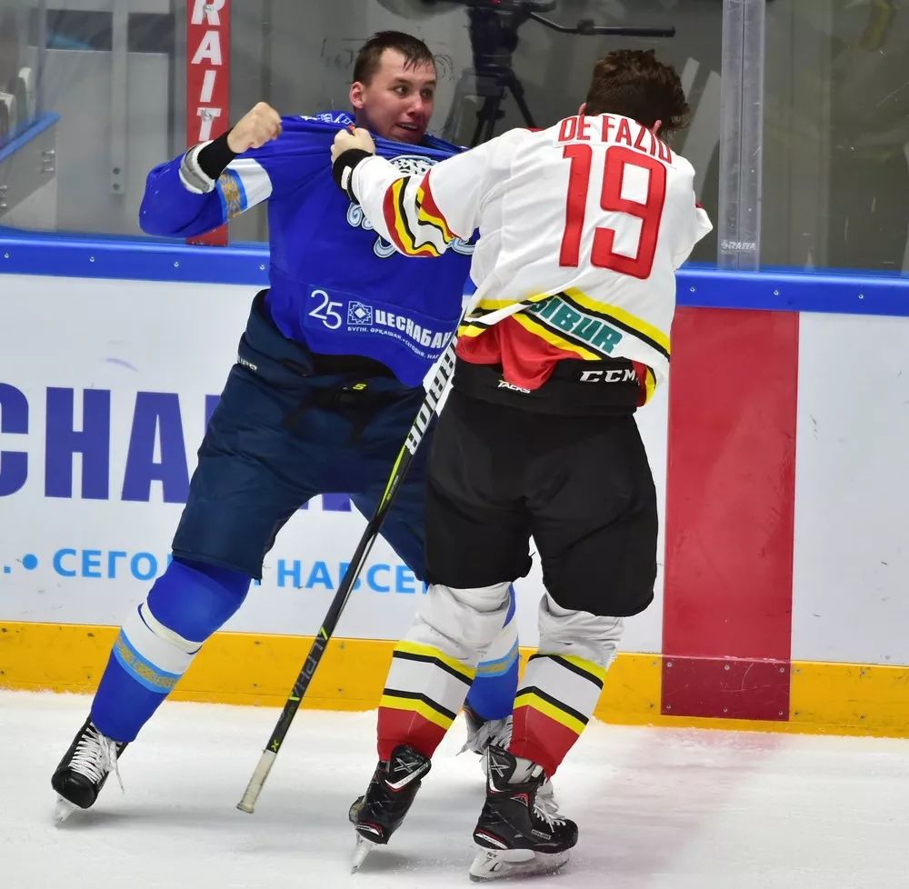 内蒙古北方前锋独破进球,率队取得三分的简单介绍 内蒙古北方前锋独破进球,率队取得三分的简单介绍