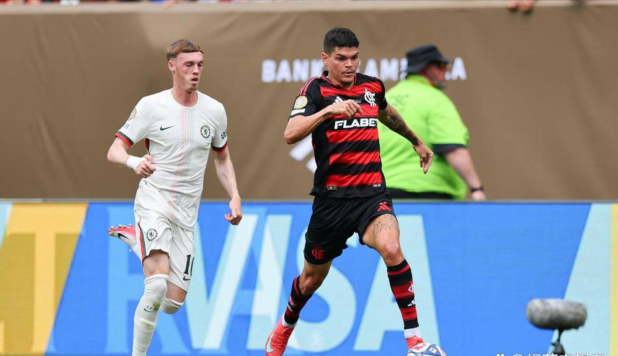 包含切尔西中场状态下滑,战术调整引发热议的词条 包含切尔西中场状态下滑,战术调整引发热议的词条