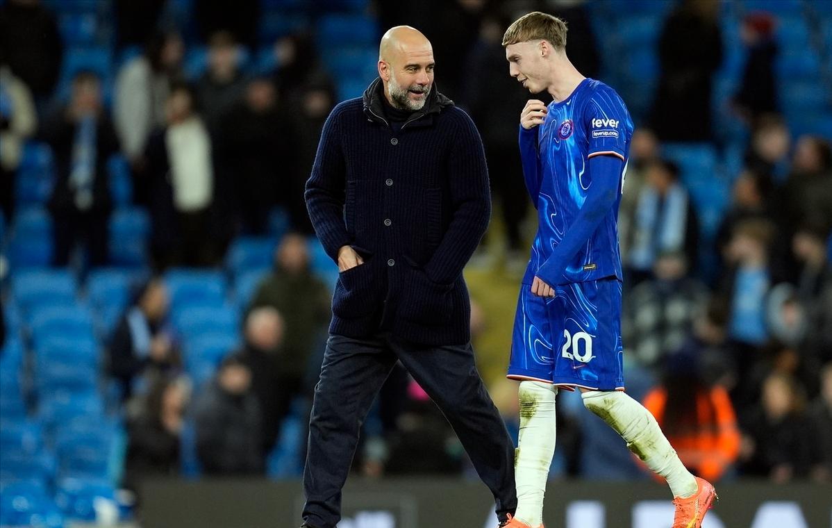 包含切尔西中场状态下滑,战术调整引发热议的词条 包含切尔西中场状态下滑,战术调整引发热议的词条