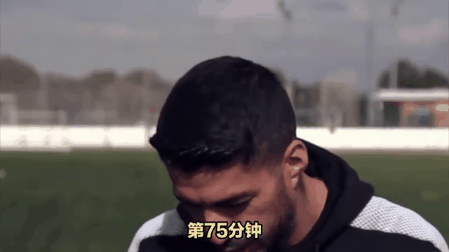 乌拉圭队豪取大胜,闯进关键阶段 乌拉圭队豪取大胜,闯进关键阶段