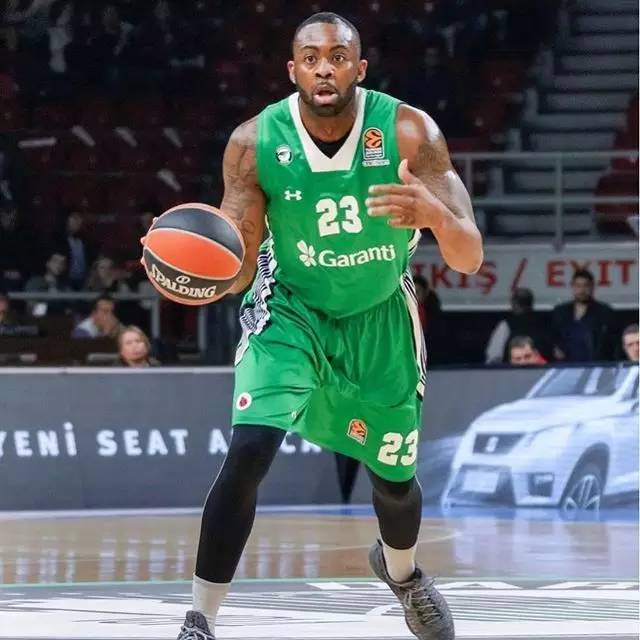 包含输球后的自我反思成为球队改进的动力的词条